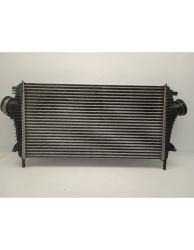 Recambio de intercooler para opel insignia sports tourer cosmo referencia OEM IAM 13241751  