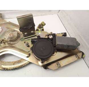 ELEVALUNAS DELANTERO... 2