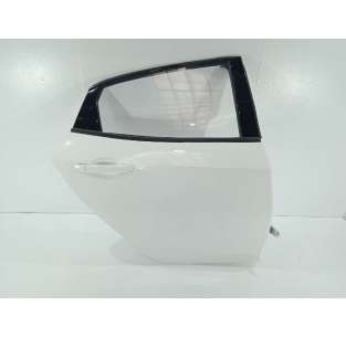 PUERTA TRASERA DERECHA -...