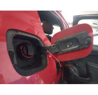 TAPA EXTERIOR COMBUSTIBLE... 2