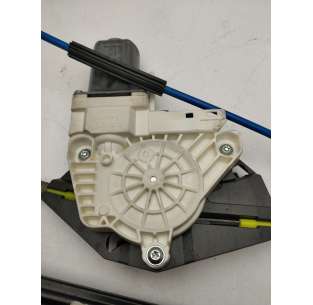 ELEVALUNAS DELANTERO... 2