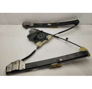 ELEVALUNAS DELANTERO...