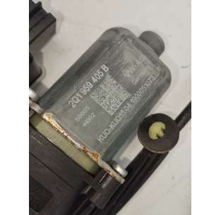 ELEVALUNAS DELANTERO... 2