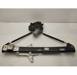 ELEVALUNAS TRASERO DERECHO...