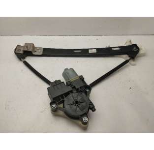 ELEVALUNAS TRASERO...