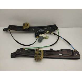 ELEVALUNAS DELANTERO...