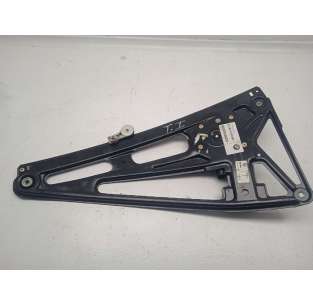 ELEVALUNAS TRASERO...