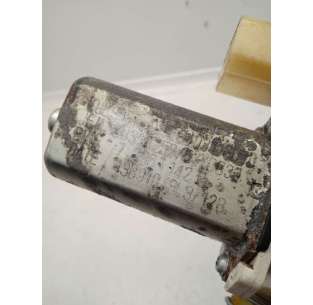 ELEVALUNAS DELANTERO... 2