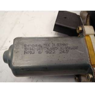 ELEVALUNAS DELANTERO...