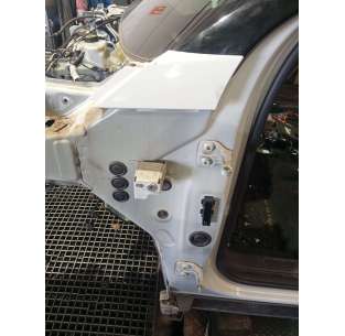 MOLDURAS DELANTERAS LAND... 2