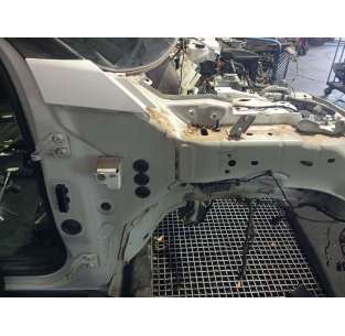 MOLDURAS DELANTERAS LAND... 2