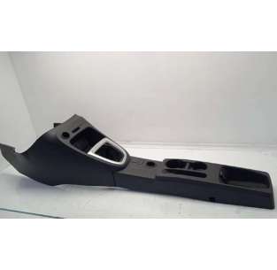 CONSOLA CENTRAL RENAULT...