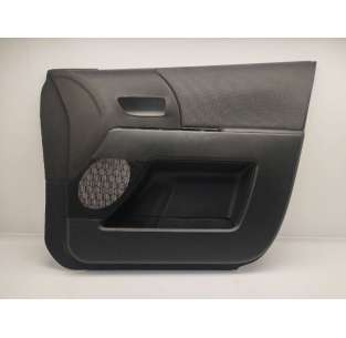 GUARNECIDO PUERTA DELANTERA...