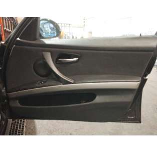 GUARNECIDO PUERTA DELANTERA...