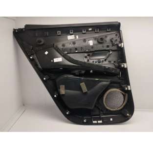 GUARNECIDO PUERTA TRASERA... 2