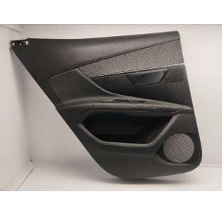 GUARNECIDO PUERTA TRASERA...