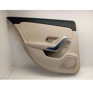 GUARNECIDO PUERTA TRASERA...