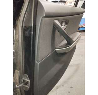 GUARNECIDO PUERTA TRASERA... 2