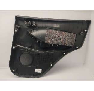 GUARNECIDO PUERTA TRASERA... 2