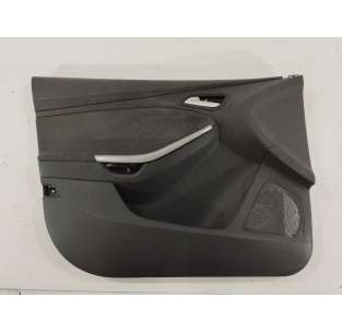 GUARNECIDO PUERTA DELANTERA...