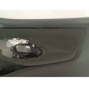 GUARNECIDO PUERTA DELANTERA... 2