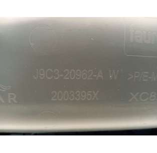 GUARNECIDO PUERTA DELANTERA... 2