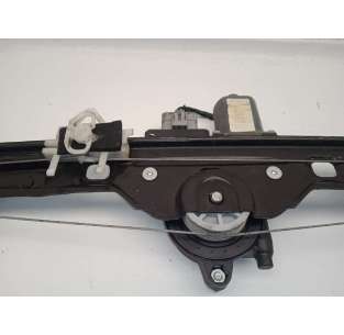 ELEVALUNAS DELANTERO... 2