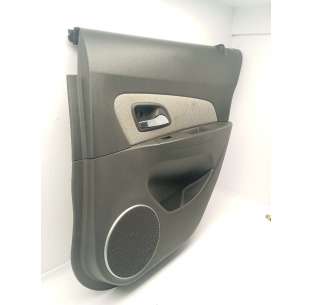 GUARNECIDO PUERTA TRASERA... 2