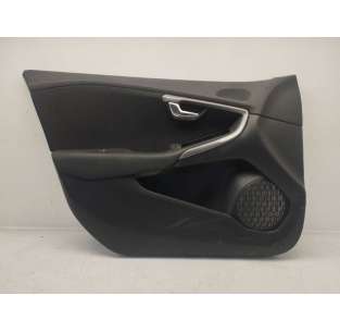 GUARNECIDO PUERTA DELANTERA...