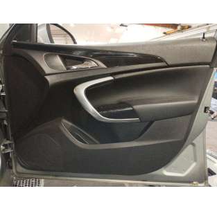 GUARNECIDO PUERTA DELANTERA...