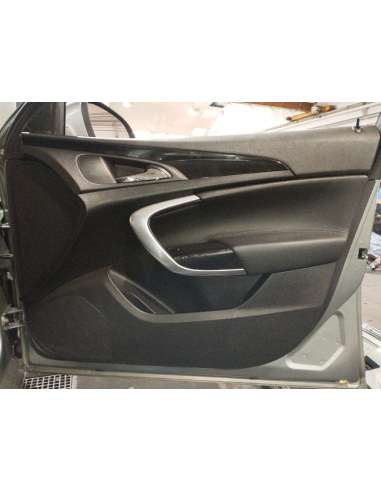 GUARNECIDO PUERTA DELANTERA DERECHA...