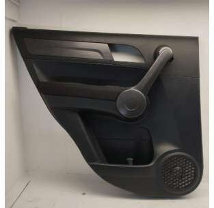 GUARNECIDO PUERTA TRASERA...