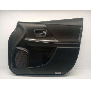 GUARNECIDO PUERTA DELANTERA...