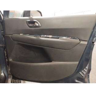 GUARNECIDO PUERTA DELANTERA...