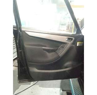 GUARNECIDO PUERTA DELANTERA...