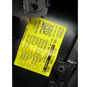 GUARNECIDO PUERTA DELANTERA... 2