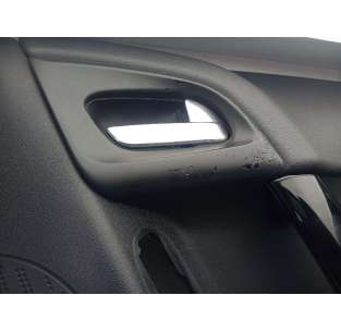 GUARNECIDO PUERTA DELANTERA... 2