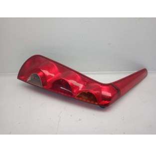 PILOTO TRASERO IZQUIERDO...