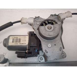 ELEVALUNAS DELANTERO... 2