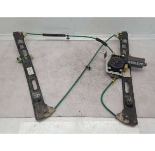 ELEVALUNAS DELANTERO...