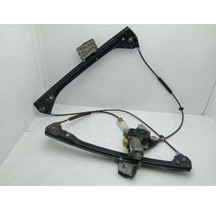 ELEVALUNAS DELANTERO...