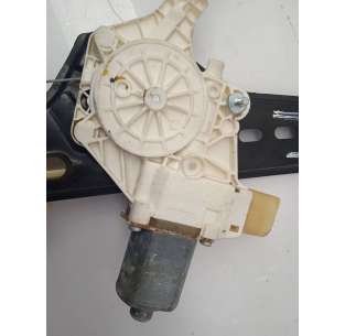 ELEVALUNAS DELANTERO... 2