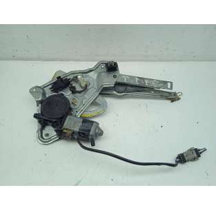 ELEVALUNAS TRASERO DERECHO...