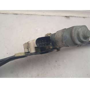 ELEVALUNAS TRASERO... 2