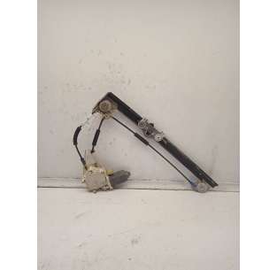 ELEVALUNAS TRASERO...