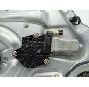 ELEVALUNAS DELANTERO... 2