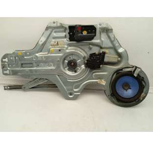 ELEVALUNAS DELANTERO...