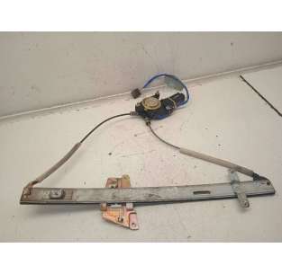 ELEVALUNAS DELANTERO...