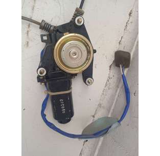 ELEVALUNAS DELANTERO... 2