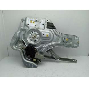 ELEVALUNAS TRASERO DERECHO...